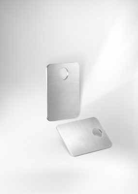 Rozsdamentes acél biléta – 25×35 v1